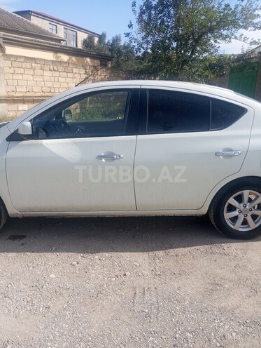 Nissan Sunny 2013, 160,930 km - 1.5 л - Bakı