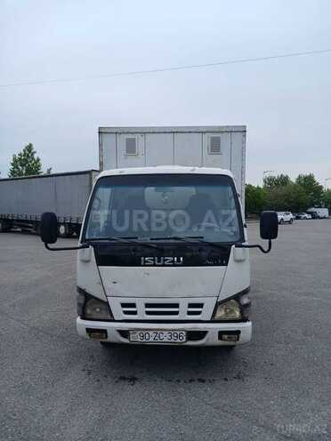Isuzu NKR 55 E 2008, 200,000 km - 2.8 l - Yevlax