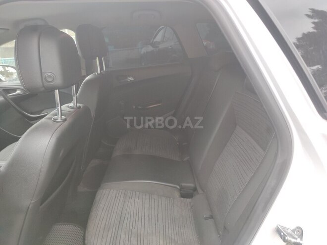 Opel Astra 2015, 474,000 km - 1.6 l - Quba