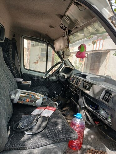 GAZ 33021 1998, 120,000 km - 2.4 l - Saatlı