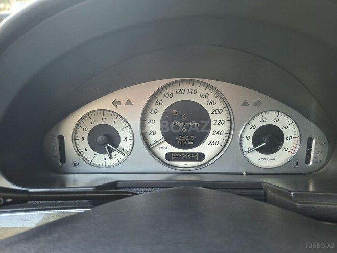Mercedes E 240 2002, 337,000 km - 2.6 l - Bakı