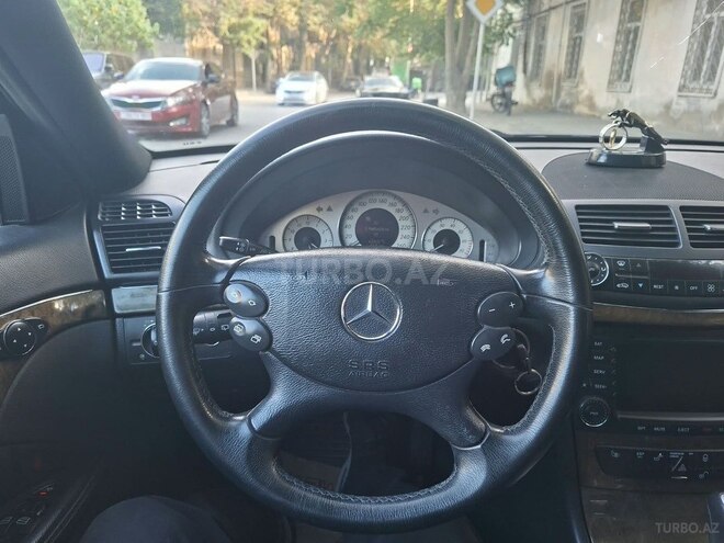 Mercedes E 240 2002, 337,000 km - 2.6 l - Bakı