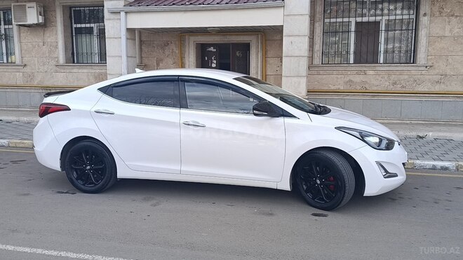 Hyundai Avante 2013, 153,000 km - 1.6 l - Naxçıvan