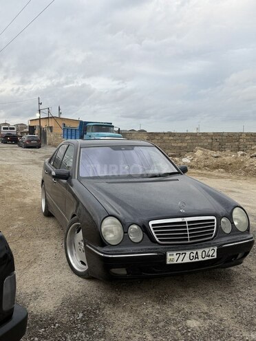 Mercedes E 220 2001, 400,000 km - 2.2 л - Bakı