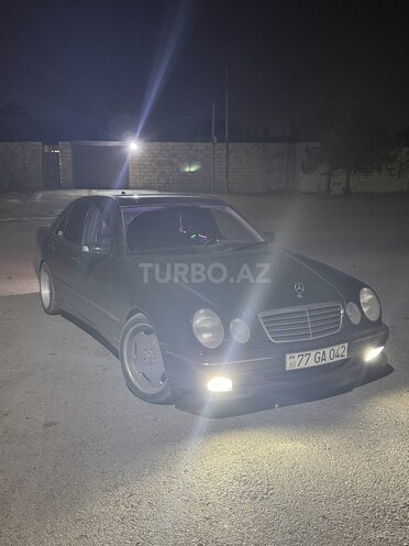 Mercedes E 220 2001, 400,000 km - 2.2 л - Bakı