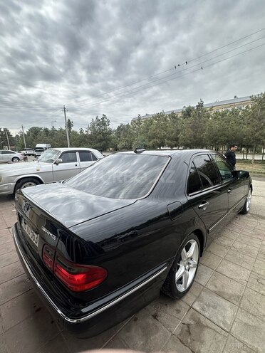 Mercedes E 240 2000, 160,000 km - 2.4 l - Şirvan