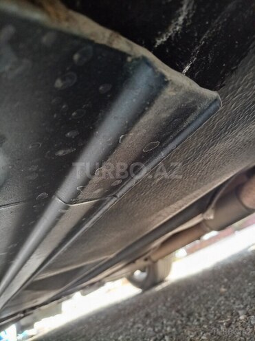 Mercedes E 220 2000, 300,000 km - 2.2 l - Cəlilabad
