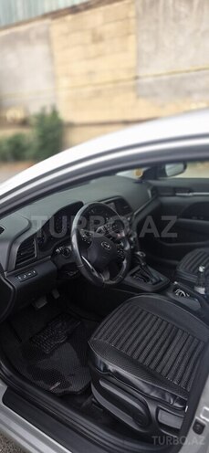 Hyundai Elantra 2019, 223,699 km - 2.0 l - Bakı