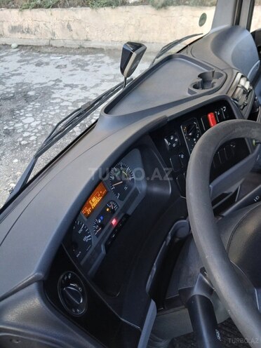 Mercedes Atego 818 2010, 290,050 km - 4.8 л - Bakı