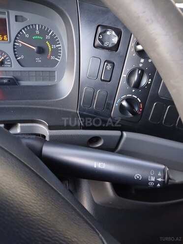 Mercedes Atego 818 2010, 290,050 km - 4.8 л - Bakı