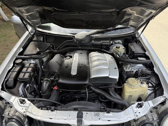 Mercedes E 220 2000, 440,000 km - 2.2 l - Sumqayıt