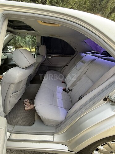 Mercedes E 220 2000, 440,000 km - 2.2 l - Sumqayıt