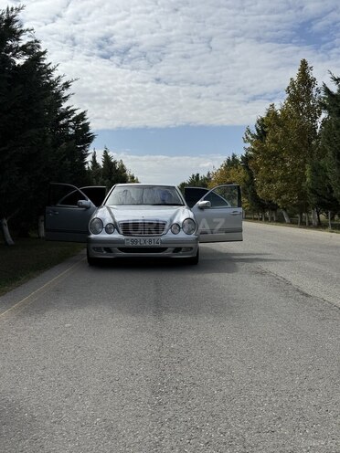 Mercedes E 220 2000, 440,000 km - 2.2 l - Sumqayıt