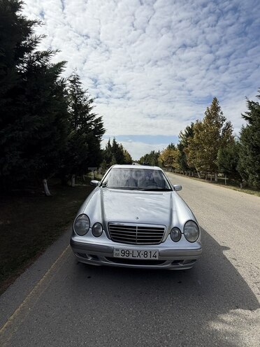 Mercedes E 220 2000, 440,000 km - 2.2 l - Sumqayıt