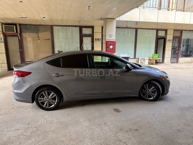 Hyundai Elantra 2018, 165,856 km - 2.0 l - Bakı