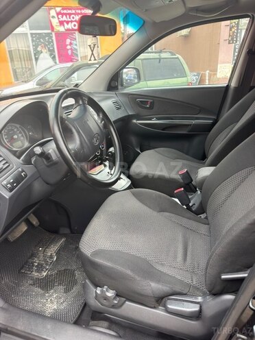 Hyundai Tucson 2008, 227,942 km - 2.0 l - Qusar
