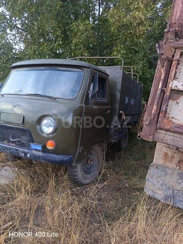 UAZ 3303 1993, 300,000 km - 2.5 l - Samux