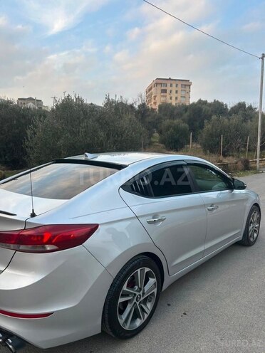 Hyundai Elantra 2017, 169,000 km - 2.0 l - Bakı