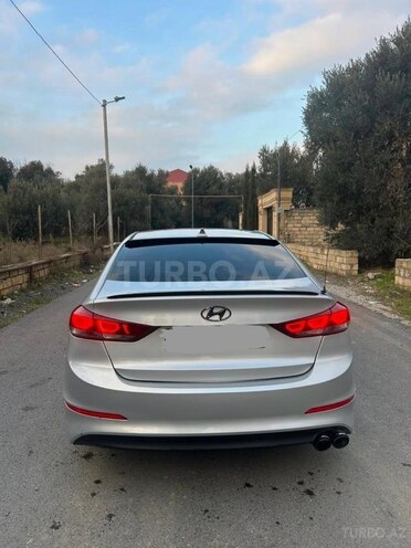 Hyundai Elantra 2017, 169,000 km - 2.0 l - Bakı