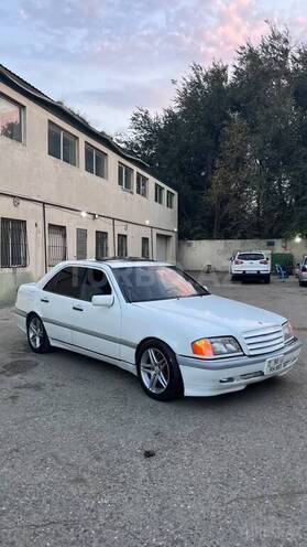 Mercedes C 230 2000, 398,200 km - 2.3 l - Bakı
