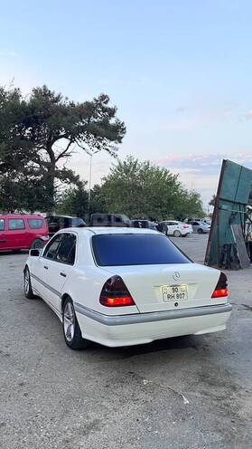 Mercedes C 230 2000, 398,200 km - 2.3 l - Bakı