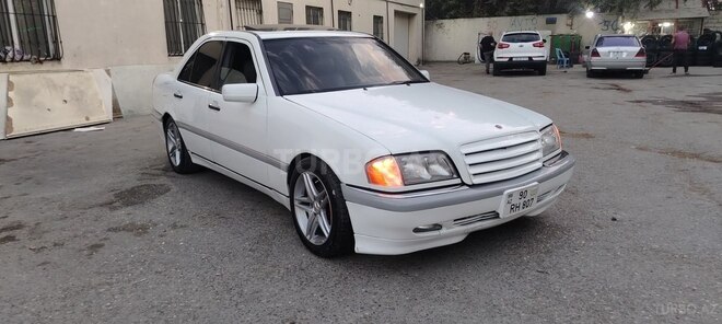 Mercedes C 230 2000, 398,200 km - 2.3 l - Bakı