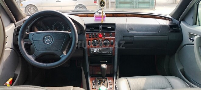Mercedes C 230 2000, 398,200 km - 2.3 l - Bakı