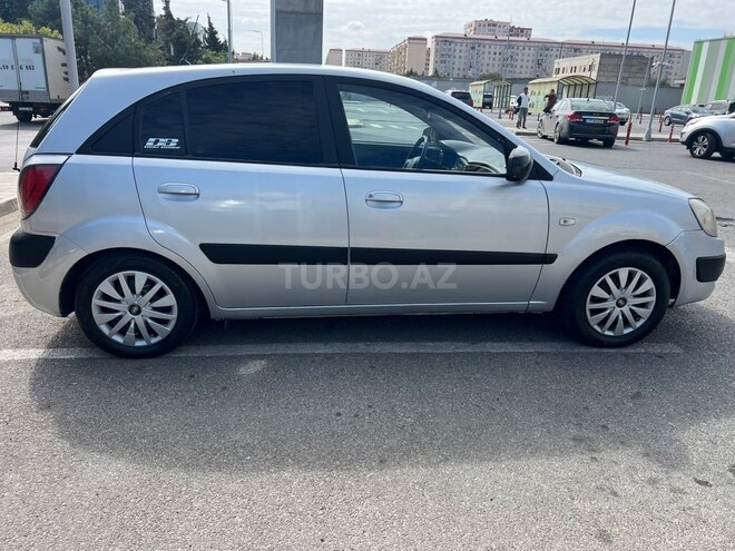 Kia Rio 2005, 327,000 km - 1.5 l - Sumqayıt