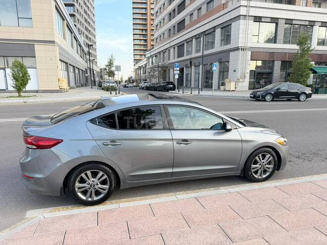 Hyundai Elantra 2016, 188,293 km - 1.6 l - Bakı