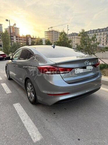 Hyundai Elantra 2016, 188,293 km - 1.6 l - Bakı