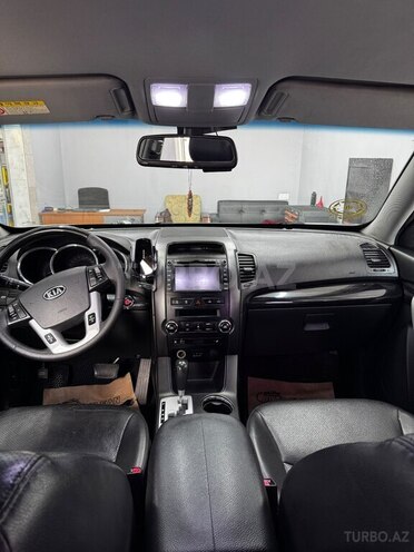 Kia Sorento 2010, 272,500 km - 2.0 l - Sumqayıt