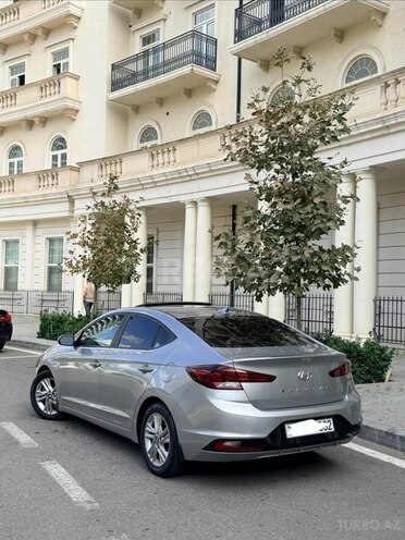 Hyundai Elantra 2020, 100,900 km - 2.0 l - Bakı