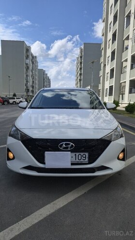 Hyundai Accent 2022, 99,376 km - 1.6 l - Bakı