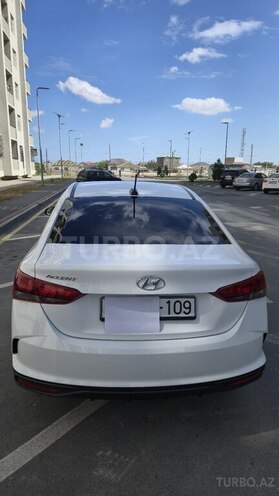 Hyundai Accent 2022, 99,376 km - 1.6 l - Bakı
