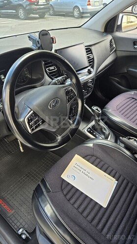 Hyundai Accent 2022, 99,376 km - 1.6 l - Bakı