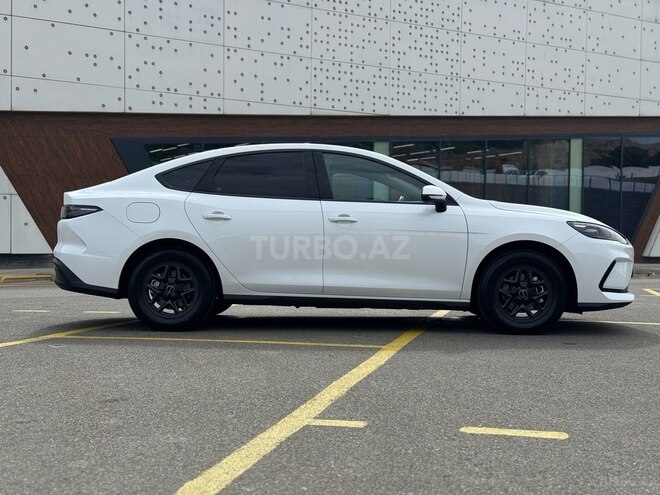 BYD  2025, 8,557 km - 1.5 л - Bakı