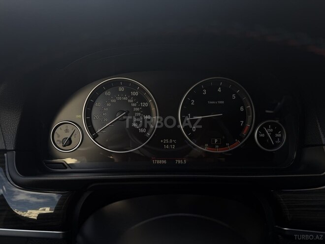 BMW 528 2013, 179,000 km - 2.0 л - Bakı