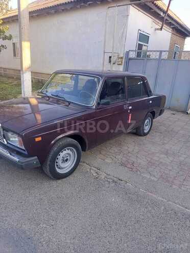 LADA (VAZ) 2107 2005, 96,000 km - 1.6 л - Salyan