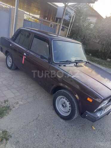 LADA (VAZ) 2107 2005, 96,000 km - 1.6 л - Salyan