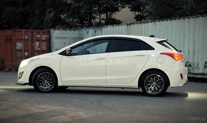 Hyundai i30 2013, 294,500 km - 1.6 l - Bakı