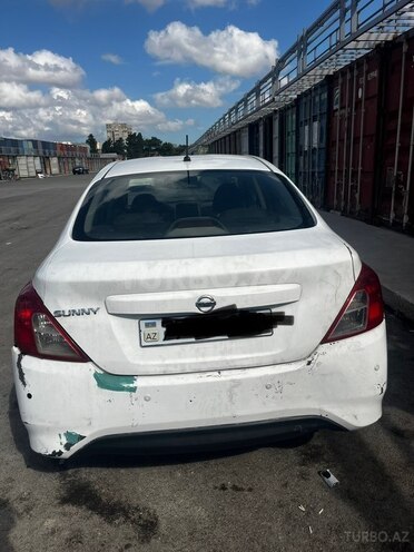 Nissan Sunny 2018, 320,000 km - 1.5 l - Bakı