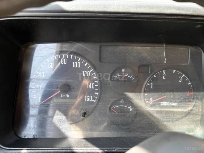 Isuzu NPR 66 L 2008, 422,000 km - 4.3 l - Bakı