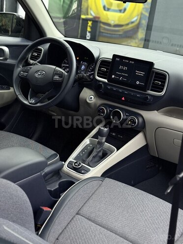 Hyundai Venue 2021, 80,000 km - 1.6 л - Bakı