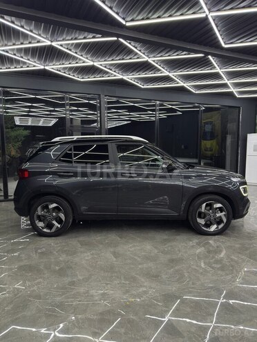 Hyundai Venue 2021, 80,000 km - 1.6 л - Bakı