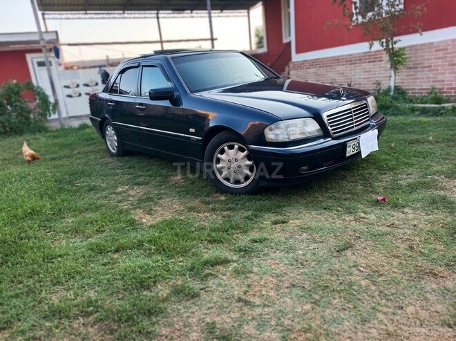 Mercedes C 220 1995, 425,000 km - 2.2 l - Sabirabad