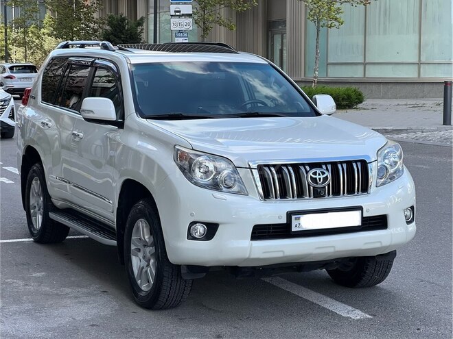 Toyota Land Cruiser Prado 2012, 244,000 km - 4.0 л - Bakı