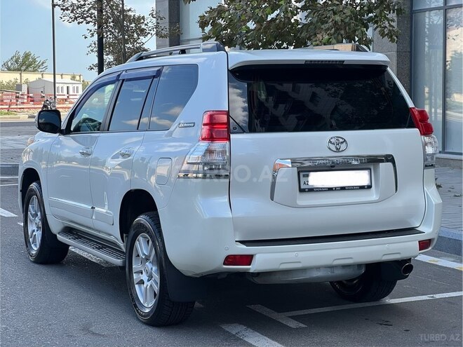 Toyota Land Cruiser Prado 2012, 244,000 km - 4.0 л - Bakı