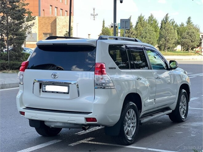 Toyota Land Cruiser Prado 2012, 244,000 km - 4.0 л - Bakı