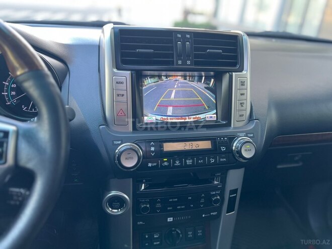 Toyota Land Cruiser Prado 2012, 244,000 km - 4.0 л - Bakı