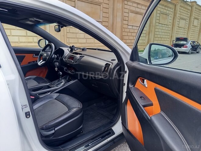Kia Sportage 2013, 208,700 km - 2.0 l - Bakı